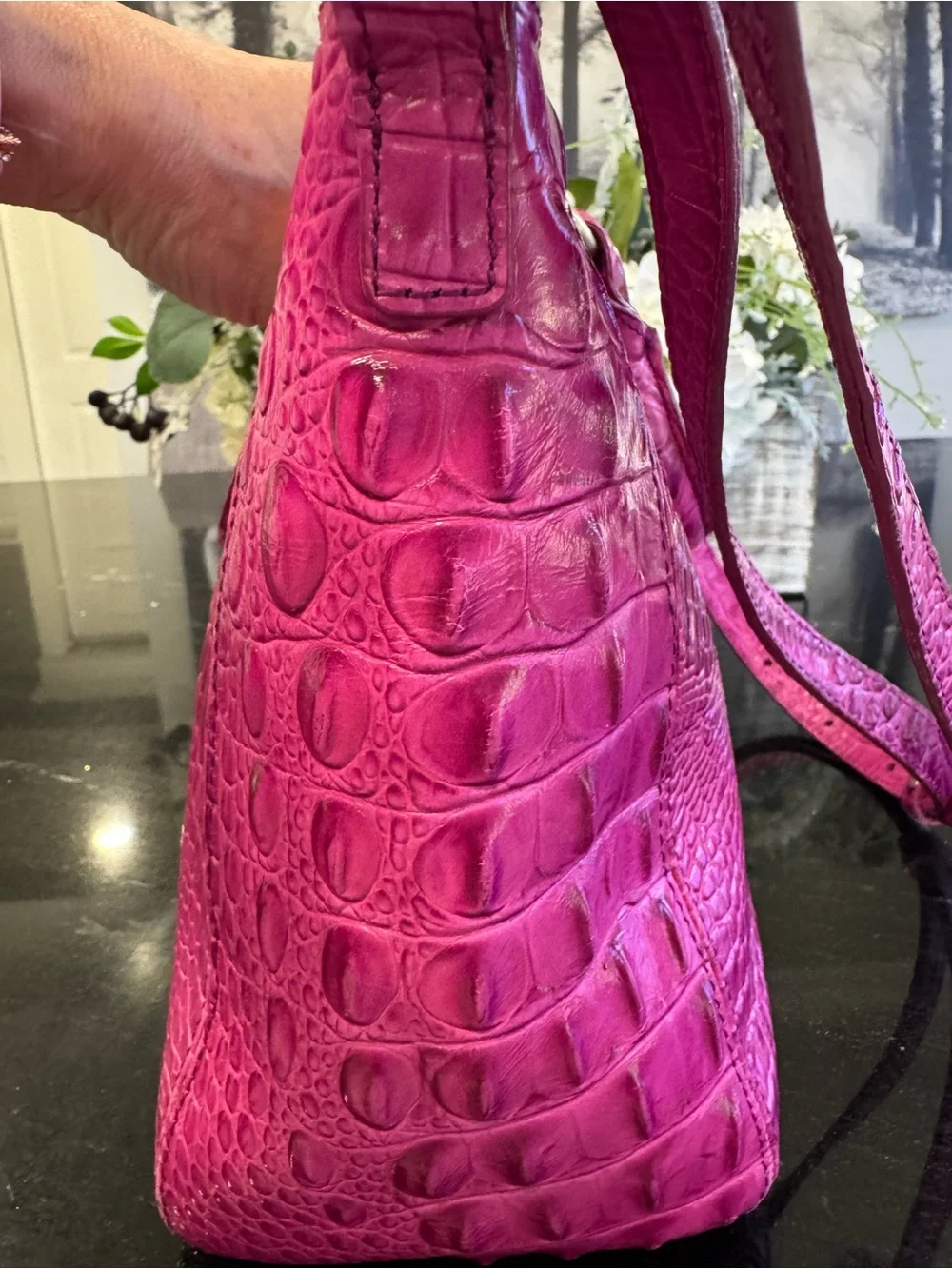 🩷🐊Brahmin Mini Asher Satchel Fuchsia Croc Embossed Leather Crossbody Pink